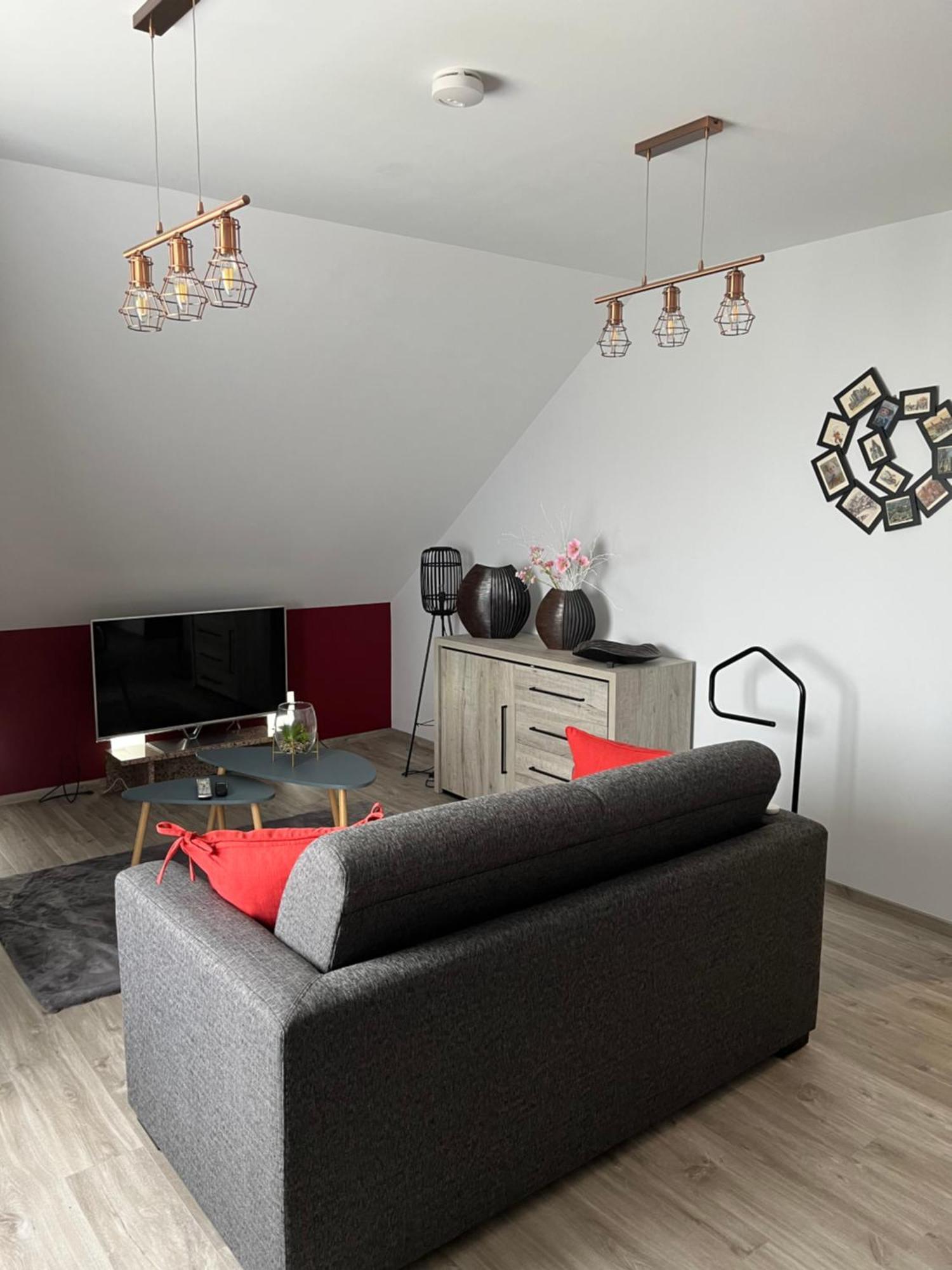 Hotel Lauralys à Mons Extérieur photo